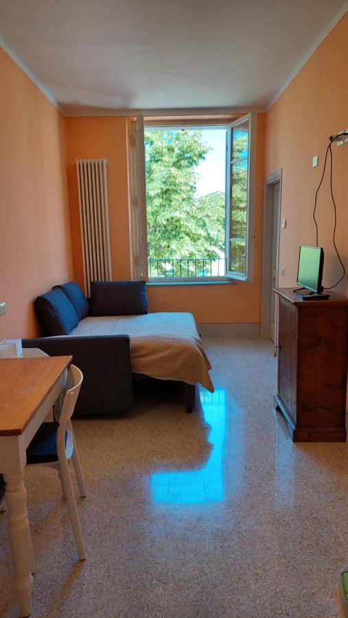 La Casa Del Mago Camere E Appartamenti Pissignano Eksteriør billede